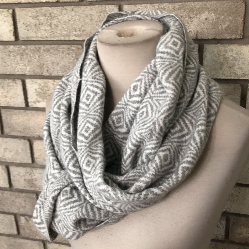 3for$20 infinity scarf